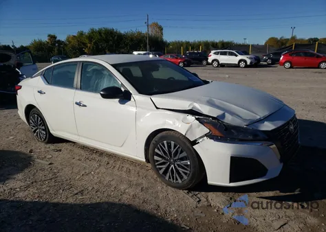 2025 Nissan Altima Sv из США, поврежденный, VIN 1N4BL4DV5SN376282